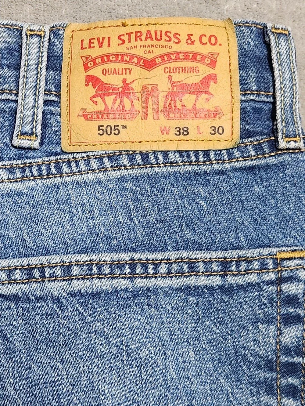 Levi's 505 Regular Straight Leg Jeans 38x30 Blue